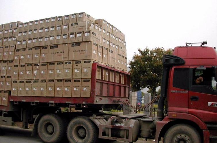 货运代理是指在流通领域专门为货物运输需求和运力供给者提供各种运输